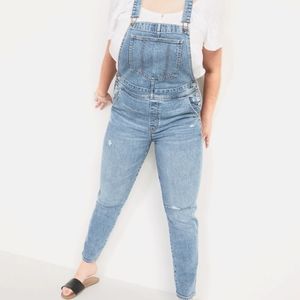 OLD NAVY DISTRESSED DENIM OVERALLS 20